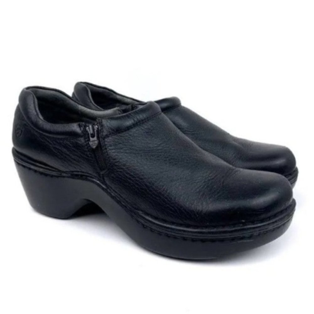 Ariat Black Leather Zip up Booties